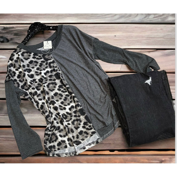Lightweight leopard grey sweater