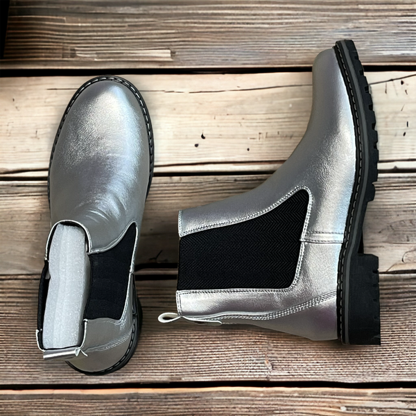 Corky's Silver metallic  boots