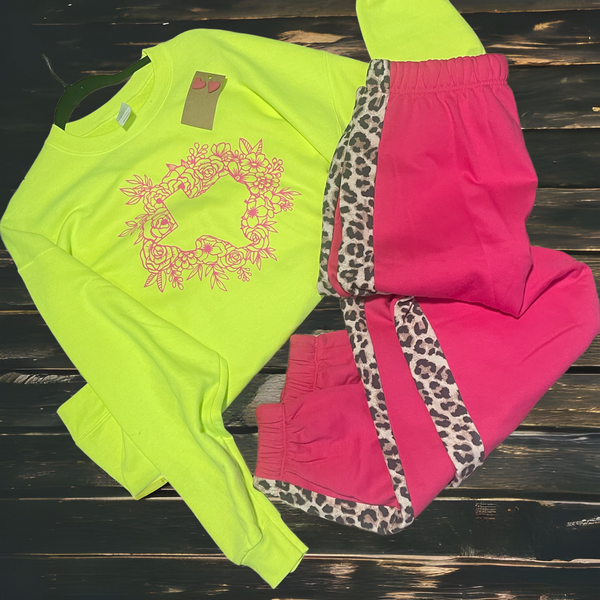 Pink leopard jogger
